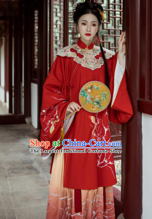 Chinese Ancient Royal Princess Embroidered Red Dress Traditional Ming Dynasty Court Lady Costumes for Women