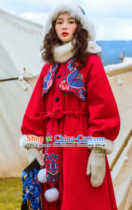 Chinese Traditional Winter Embroidered Red Dust Coat National Tang Suit Overcoat Costumes for Women