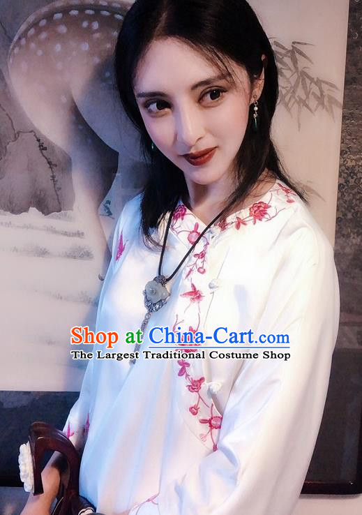 Chinese Traditional Embroidered Butterfly White Qipao Dress National Tang Suit Cheongsam Costumes for Women