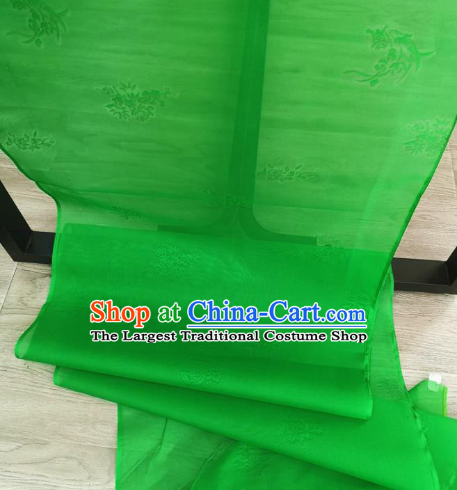 Chinese Traditional Jacquard Design Pattern Green Silk Fabric Cheongsam Mulberry Silk Drapery