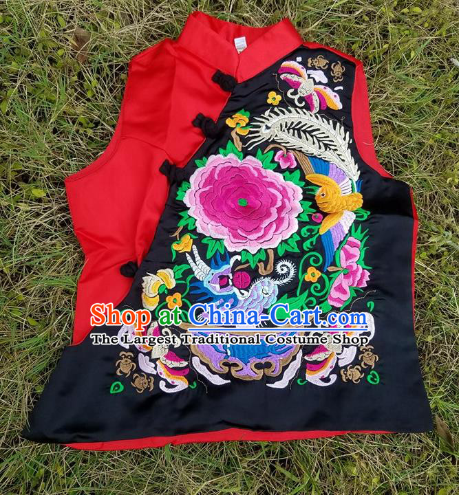 Traditional Chinese Embroidered Peony Red Vest Handmade National Upper Outer Garment Costume for Women