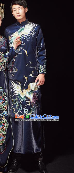 Chinese Traditional Embroidered Crane Navy Mandarin Jacket and Robe Wedding Tang Suit Ancient Bridegroom Costume for Men
