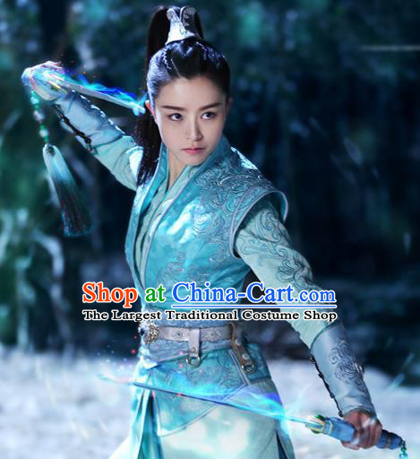 Chinese Historical Drama The Legend of Zu Ancient Female Swordsman Zhou Qingyun Costume and Headpiece for Women