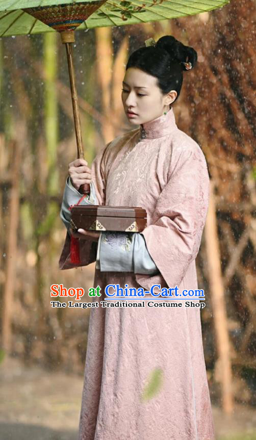 Chinese Ancient Garment Manchu Court Maid Apparels Pink Qipao Dress and Hair Accessories Drama Dreaming Back to the Qing Dynasty Qi Xiang Costumes