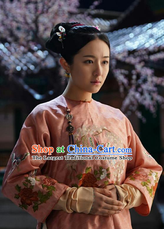 Chinese Ancient Garment Manchu Lady Pink Qipao Dress and Headwear Drama Dreaming Back to the Qing Dynasty Court Maid Ming Wei Apparels Costumes