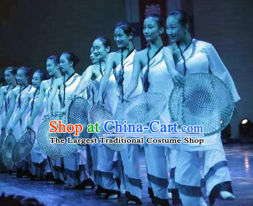 Chinese Feng He Yu Li Fan Dance White Dress Traditional Classical Dance Stage Performance Costume for Women
