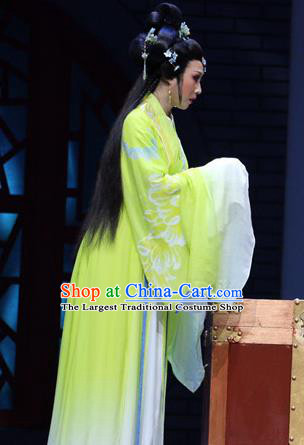 Chinese Shaoxing Opera Hua Tan Green Apparels Costumes and Headpieces Wu Yi Lane Yue Opera Young Lady Dress Xi Daomao Garment