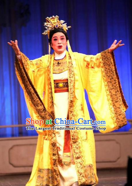 Chinese Yue Opera Emperor Apparels Zhen Huan Shaoxing Opera Costumes Royal Monarch Garment Ceremonial Robe and Headwear