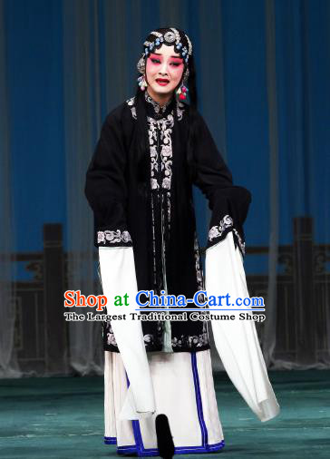 Chinese Beijing Opera Tsing Yi Apparels Costumes and Headdress The Mirror of Fortune Traditional Peking Opera Young Female Dress Distress Woman Garment
