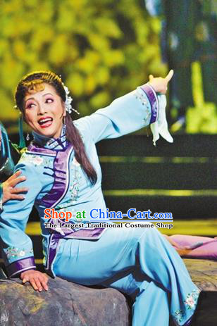 Chinese Sichuan Highlights Opera Village Girl Garment Costumes and Headdress Jin Zi Traditional Peking Opera Young Woman Dress Diva Jin Zi Apparels