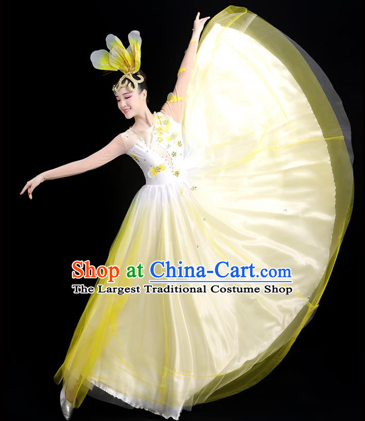 Traditional Chinese Jasmine Flower Dance Costumes Stage Show Modern Dance Garment Opening Dance Yellow Veil Dress and Headwear for Women