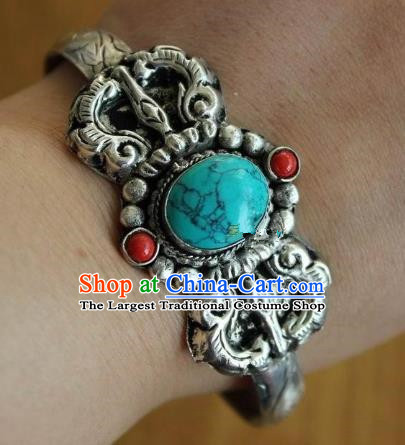 Chinese Traditional Tibetan Nationality Kallaite Bracelet Jewelry Accessories Decoration Handmade Zang Ethnic Silver Carving Bangle for Women