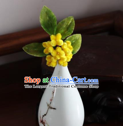 Handmade China Velvet Osmanthus Hair Accessories Traditional Ancient Hanfu Yellow Flowers Hairpin