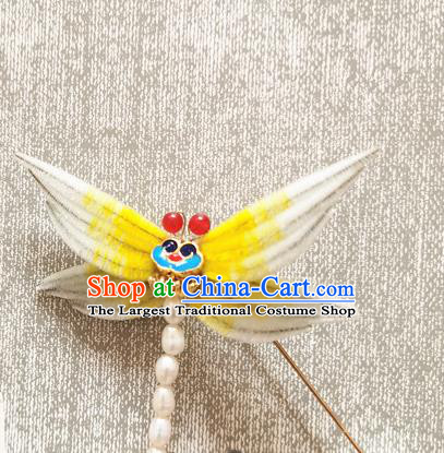 China Handmade Pearls Dragonfly Hair Stick Traditional Hanfu Hair Accessories Classical Cheongsam Yellow Velvet Hairpin