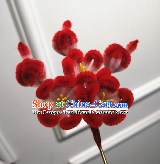 China Traditional Ancient Princess Flowers Hair Stick Classical Hanfu Red Velvet Plum Blossom Hairpin