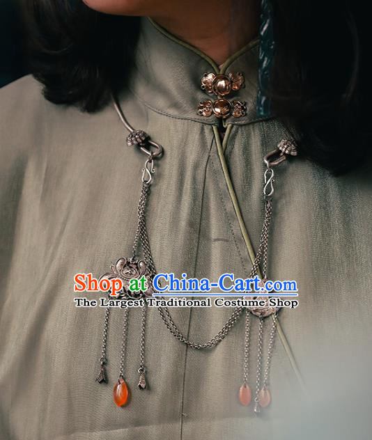 Chinese National Tassel Necklace Handmade Ethnic Necklet Accessories Classical Silver Longevity Lock