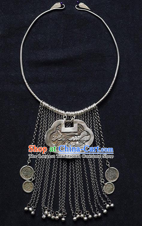 Chinese Handmade Ethnic Bells Tassel Necklet National Necklace Classical Cheongsam Silver Carving Lotus Jewelry Accessories