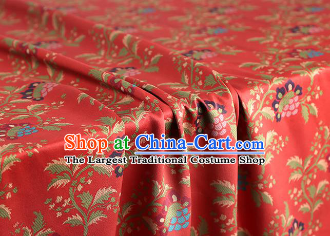 Chinese Cheongsam Gambiered Guangdong Gauze Fabric Traditional Silk Drapery Classical Hibiscus Pattern Red Brocade