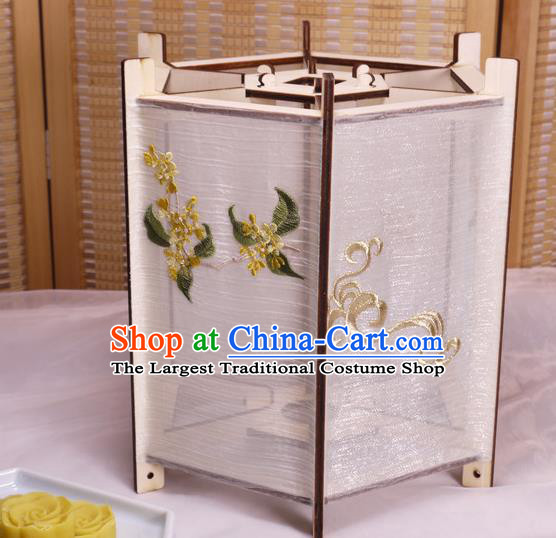 China Classical White Silk Palace Lantern Traditional Spring Festival Hexagon Lanterns Handmade Embroidered Osmanthus Desk Lamp