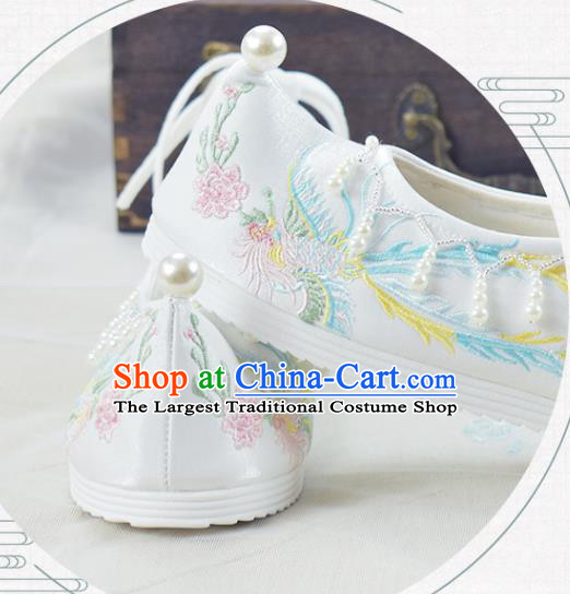 China Traditional Beads Tassel Shoes Women Hanfu Shoes National Embroidered Phoenix White Cloth Shoes