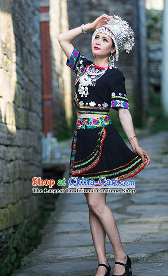 Chinese Dong Nationality Stage Show Dress Clothing Ethnic Folk Dance Black Outfits and Silver Hat