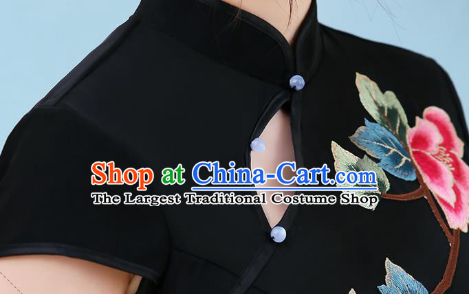 China Modern Dance Qipao Dress Stage Show Embroidery Black Cheongsam Party Compere Clothing