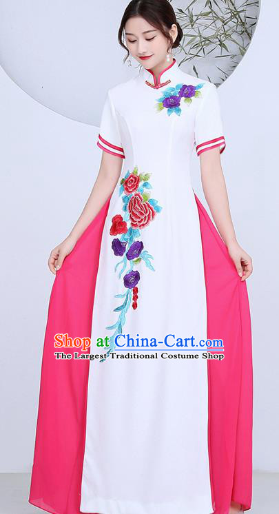 China Classical Dance Qipao Dress Catwalks Show Embroidery White Cheongsam Stage Performance Clothing