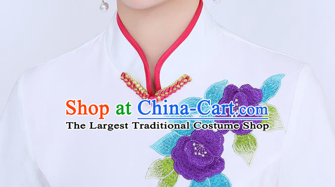 China Classical Dance Qipao Dress Catwalks Show Embroidery White Cheongsam Stage Performance Clothing