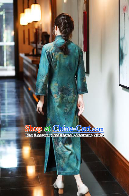 China Classical Lotus Pattern Green Silk Qipao Dress National Female Long Cheongsam