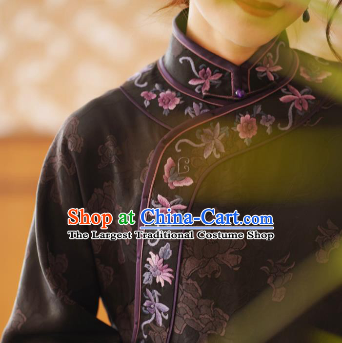 Republic of China Classical Embroidered Black Silk Qipao Dress Traditional Stand Collar Cheongsam Clothing