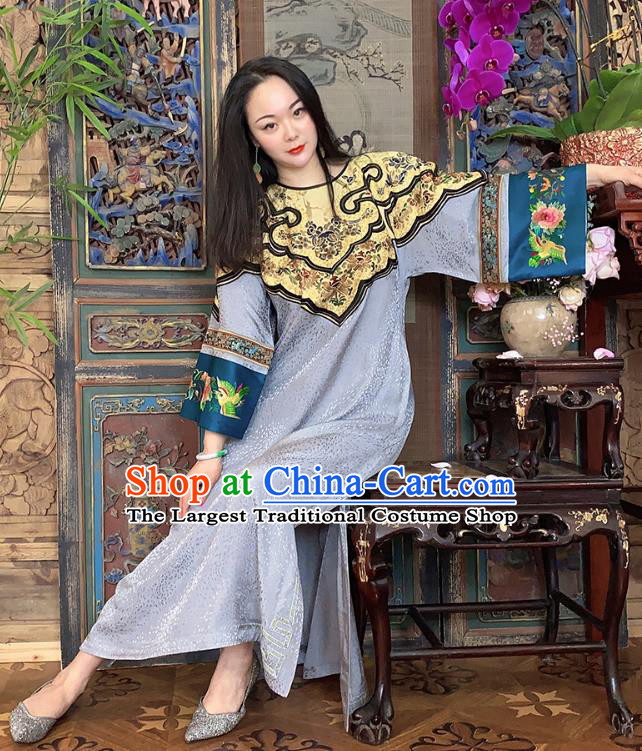 China National Cheongsam Costume Hand Embroidered Grey Silk Qipao Dress