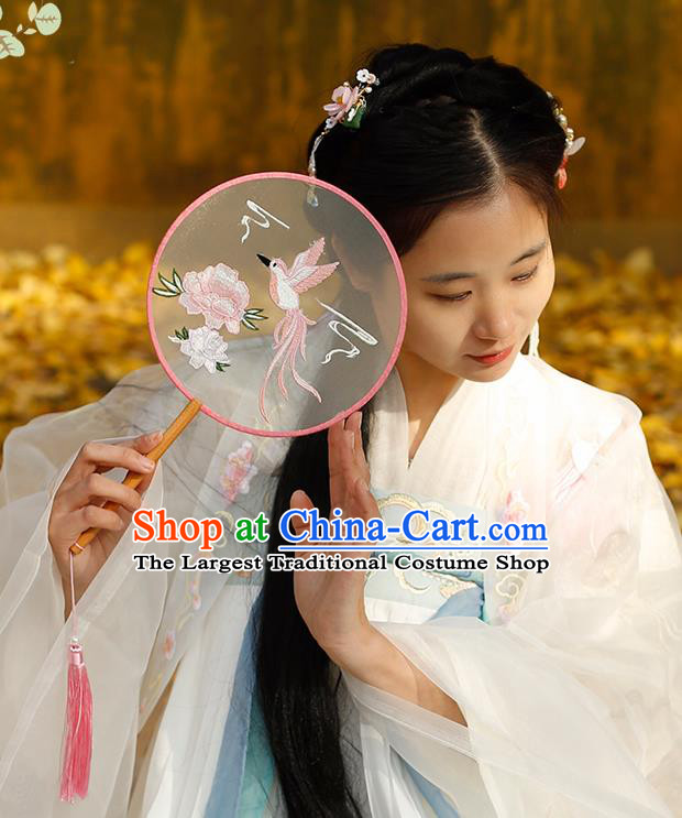China Classical Circular Silk Fan Traditional Hanfu Fan Handmade Embroidered Peony Palace Fan