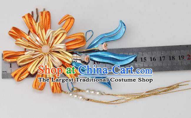 Chinese Ancient Infanta Golden Tassel Hairpin Traditional Ming Dynasty Princess Orange Silk Chrysanthemum Hair Comb