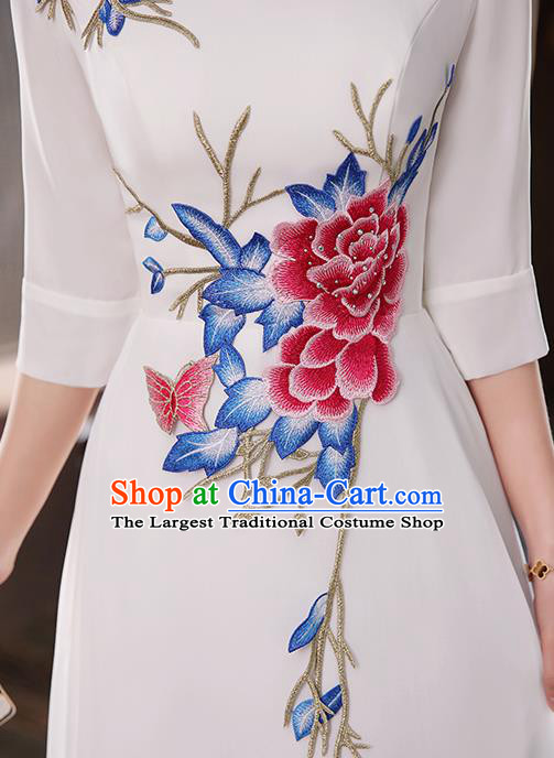 Chinese Classical Dance Embroidery Peony White Cheongsam Catwalks Costume Stage Show Qipao Dress