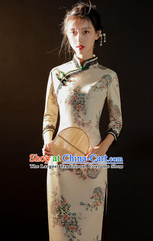China Traditional Printing White Suede Fabric Qipao Dress National Young Woman Stage Performance Cheongsam