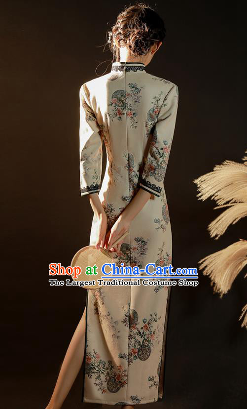 China Traditional Printing White Suede Fabric Qipao Dress National Young Woman Stage Performance Cheongsam