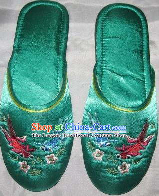 Chinese Wedding Embroidery Footwear Bride Shoes Handmade Green Satin Shoes Embroidered Goldfish Slippers