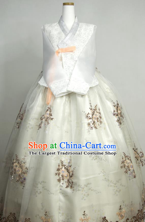 Korea Traditional Court Bride Clothing Korean Classical Wedding Fashion Costumes Young Lady Hanbok White Blouse and Beige Dress