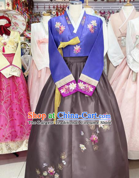 Korean Traditional Court Hanbok Clothing Classical Wedding Garment Costumes Young Woman Fashion Embroidered Blue Blouse and Grey Dress