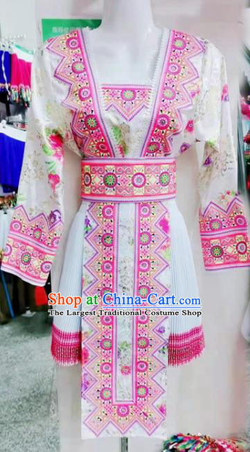 China Photography Clothing Hmong Ethnic Dance White Dress Outfits Traditional Yunnan Minority Folk Dance Garment Costumes Miao Nationality Woman Clothing