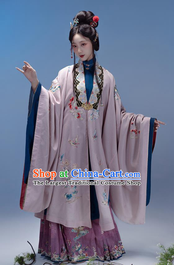 China Traditional Embroidered Hanfu Ming Dynasty Royal Princess Dresses Ancient Noble Lady Costumes Long Gown and Ma Mian Qun
