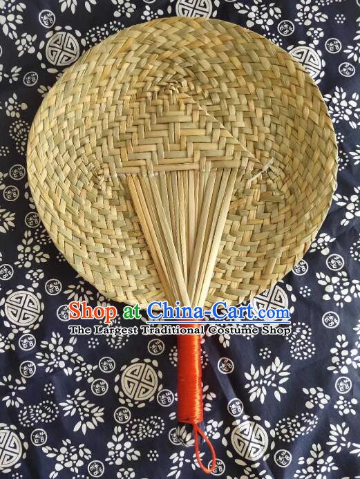 Chinese Traditional Cattail Leaf Fan Handmade Straw Braid Red Handle Fan