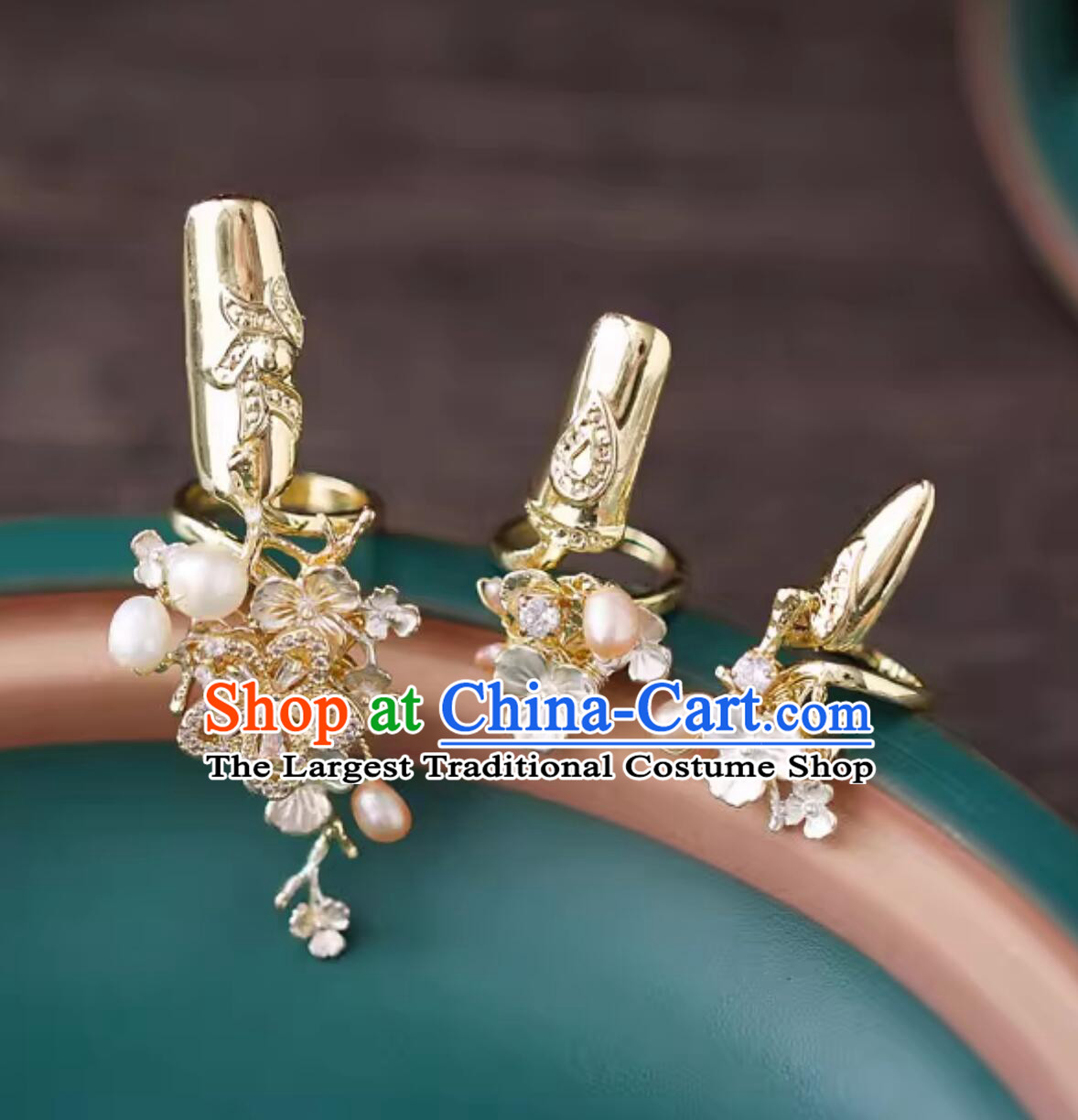 Handmade Wedding Fingernail Accessories Traditional Chinese Golden Nail Wraps for Women