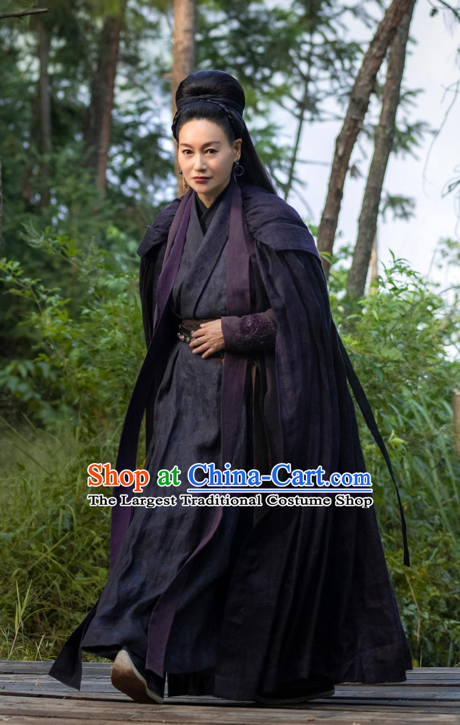 China Ancient Super Heroine Clothing TV Drama The Ingenious One Chiefess Kou Yan Garment Costumes