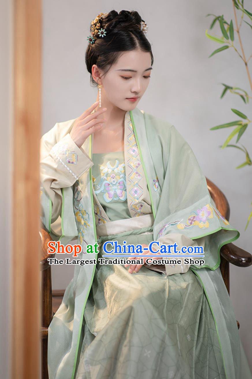 China Song Dynasty Young Woman Costume Traditional Hanfu Embroidered Green Outfit Ancient Chinese Clothing
