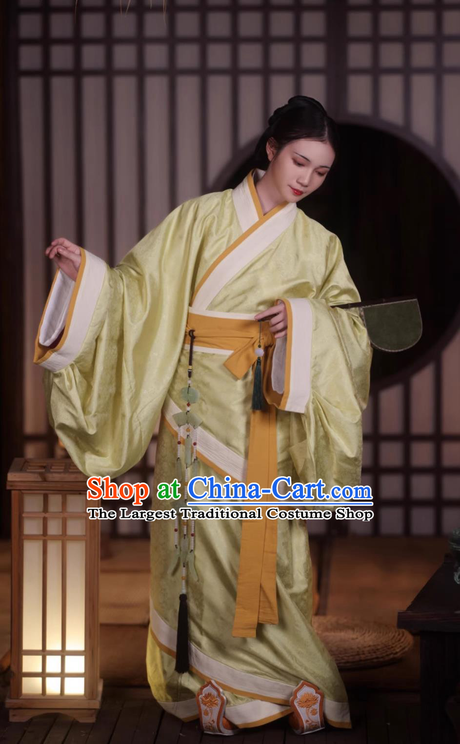 Ancient Chinese Court Woman Clothing Traditional Light Green Warring States Robe China Travel Photography Costume Women Hanfu