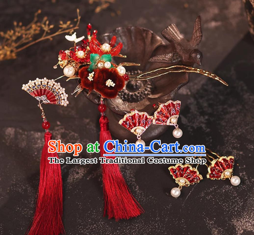 Traditional Chinese Wedding Red Tassel Headpieces China Cheongsam Hair Jewelries Handmade Bride Hair Accessories and Earrings