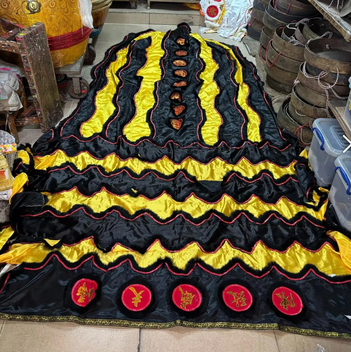 Black and Golden Chinese Lion Dance Tail and Pants Traditional Lion Dancing Costumes Set