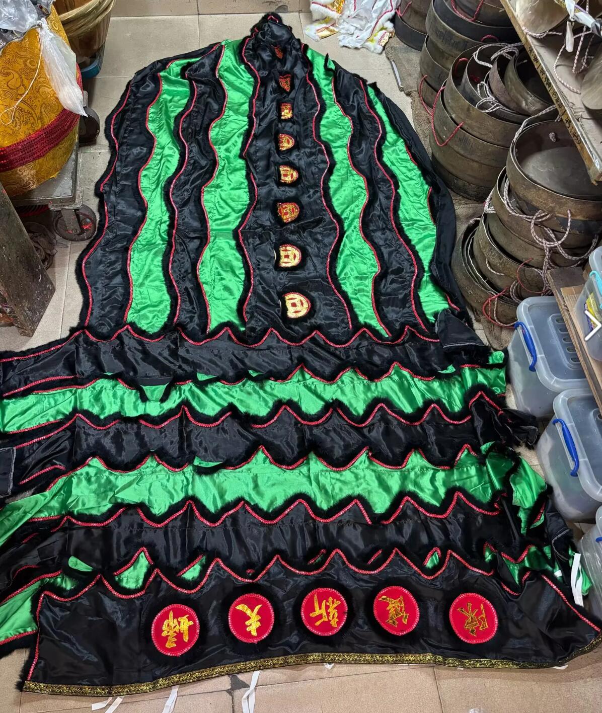 Black and Green Traditional Lion Dance Costumes Chinese Dancing Lion Tail and Pants Set