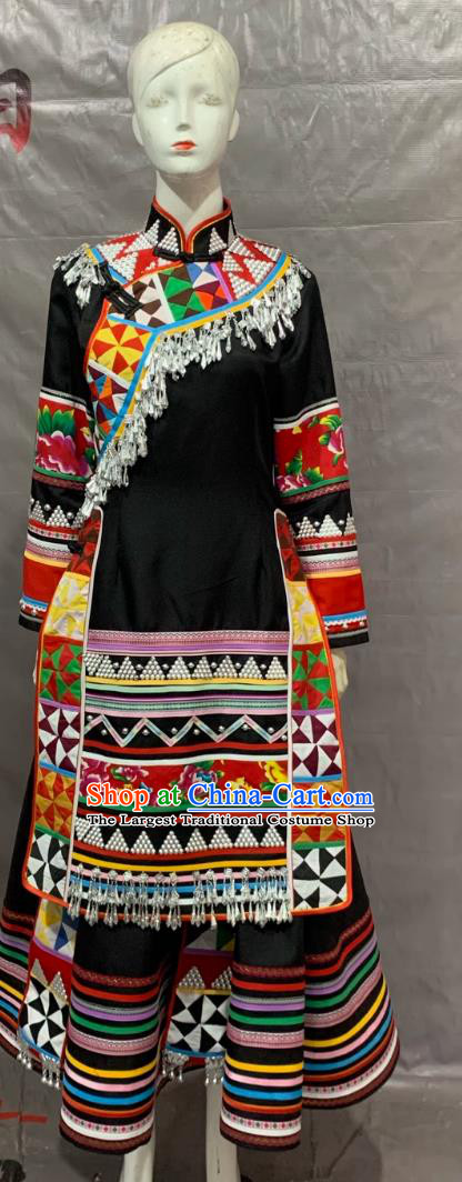 Yunnan Ethnic Minority Women Clothing Lahu Embroidery National Style Linen Costumes Complete Set
